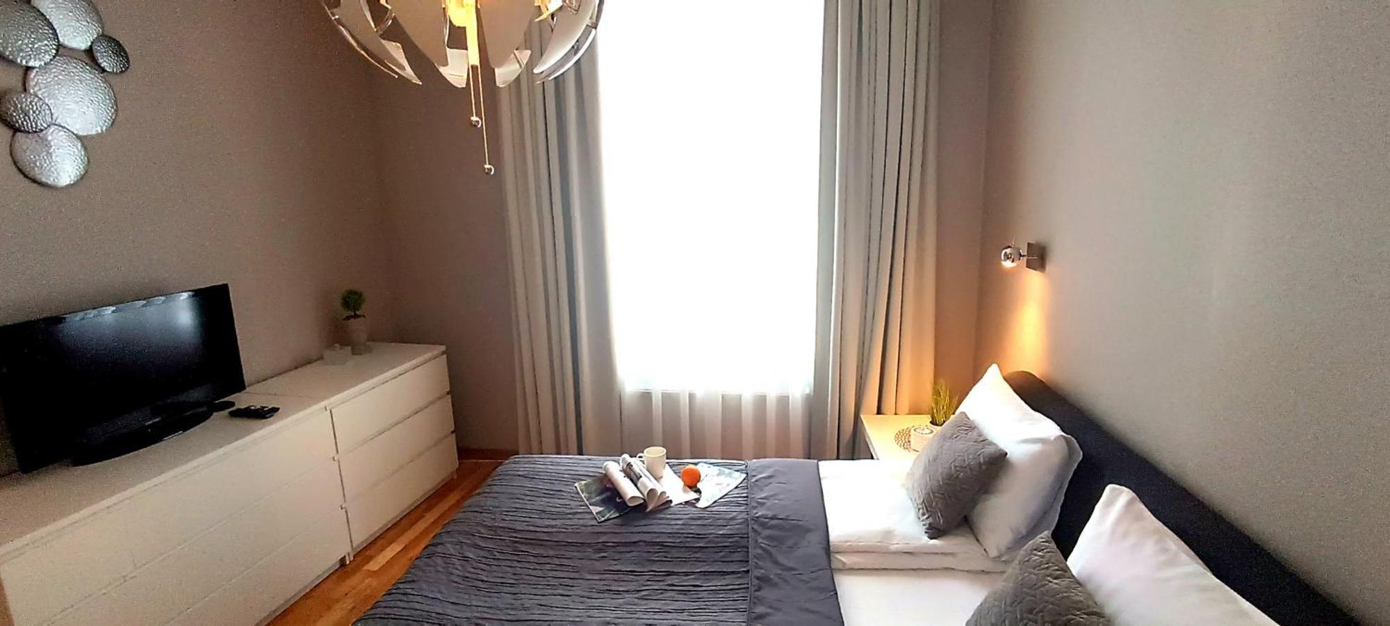 Old Town 2 Bedroom Apartment Near Dome Square & Scenic Waterfront Riga Exterior photo