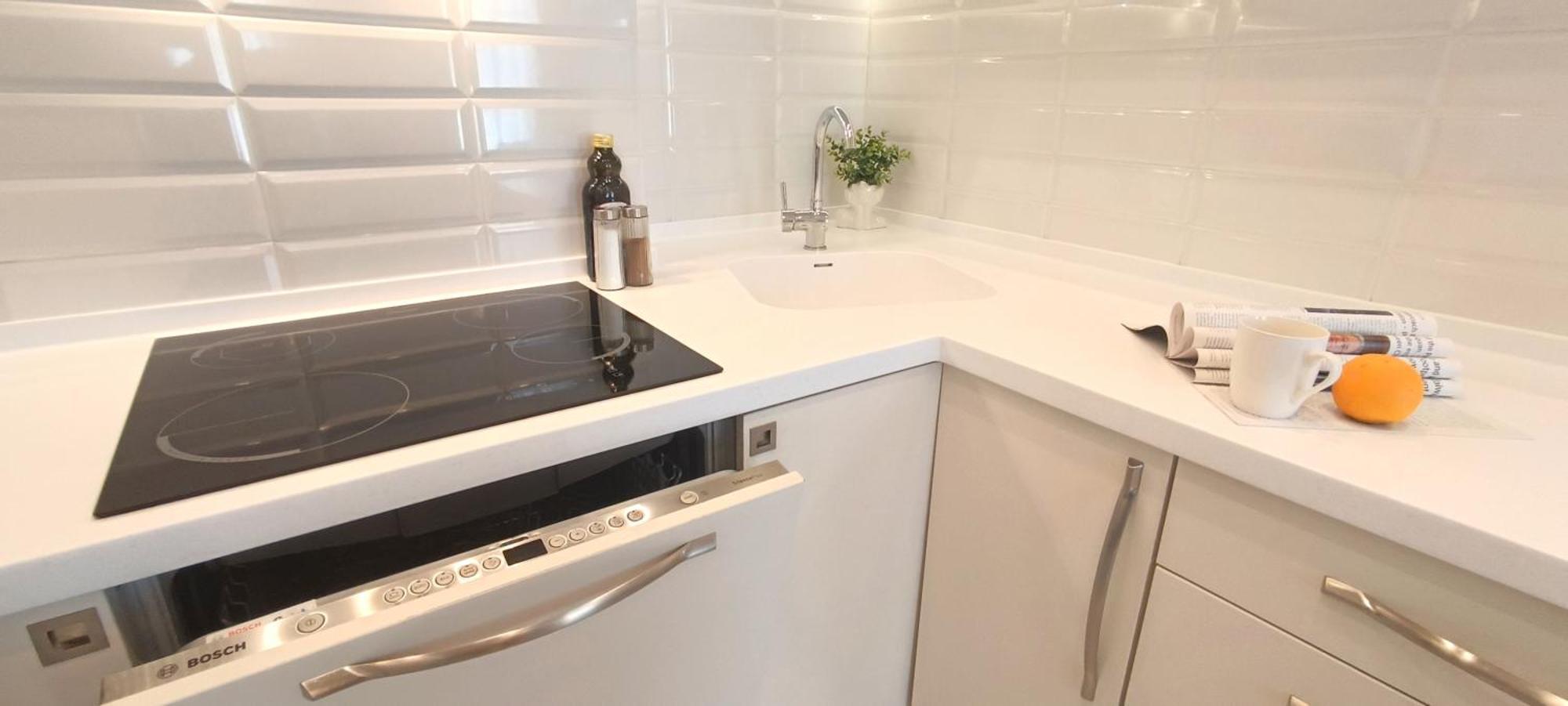 Old Town 2 Bedroom Apartment Near Dome Square & Scenic Waterfront Riga Exterior photo