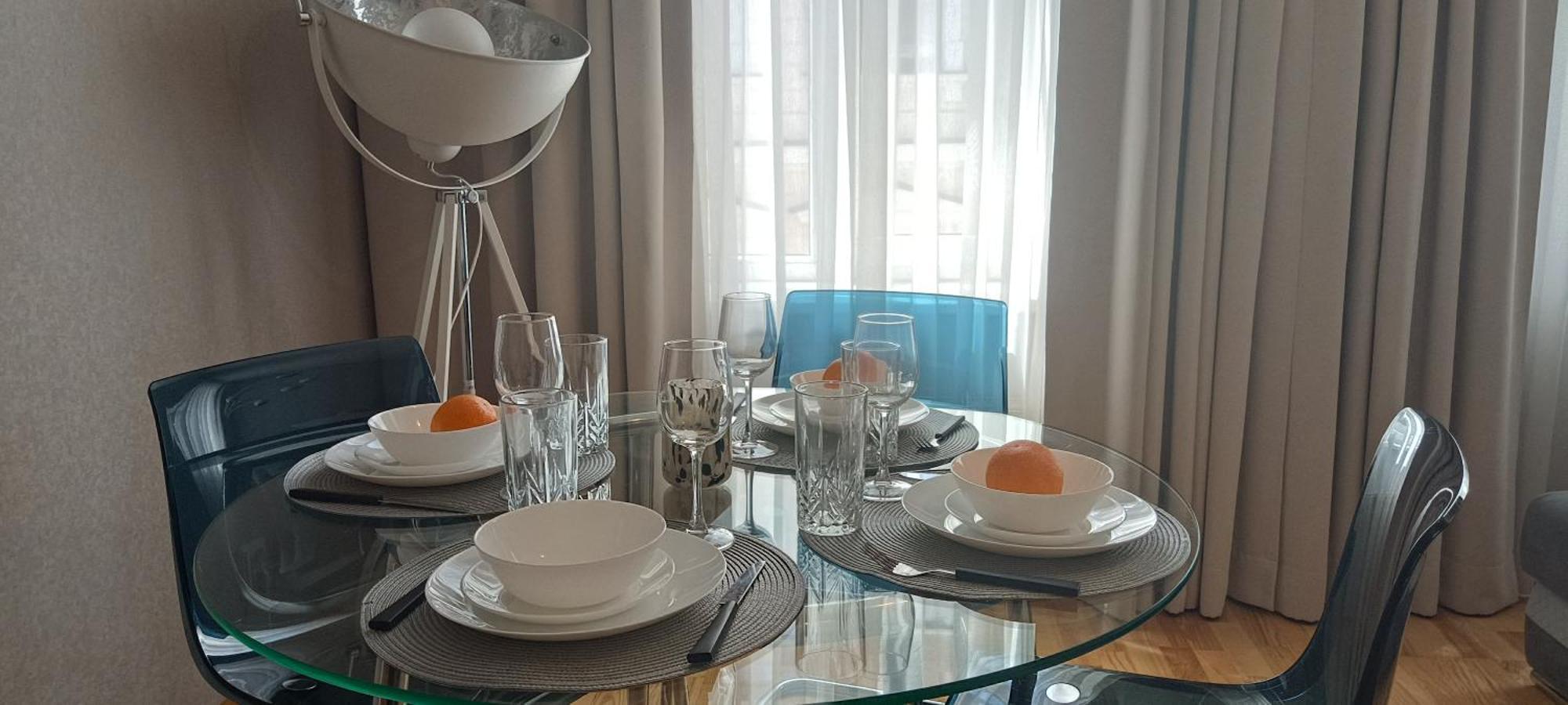 Old Town 2 Bedroom Apartment Near Dome Square & Scenic Waterfront Riga Exterior photo