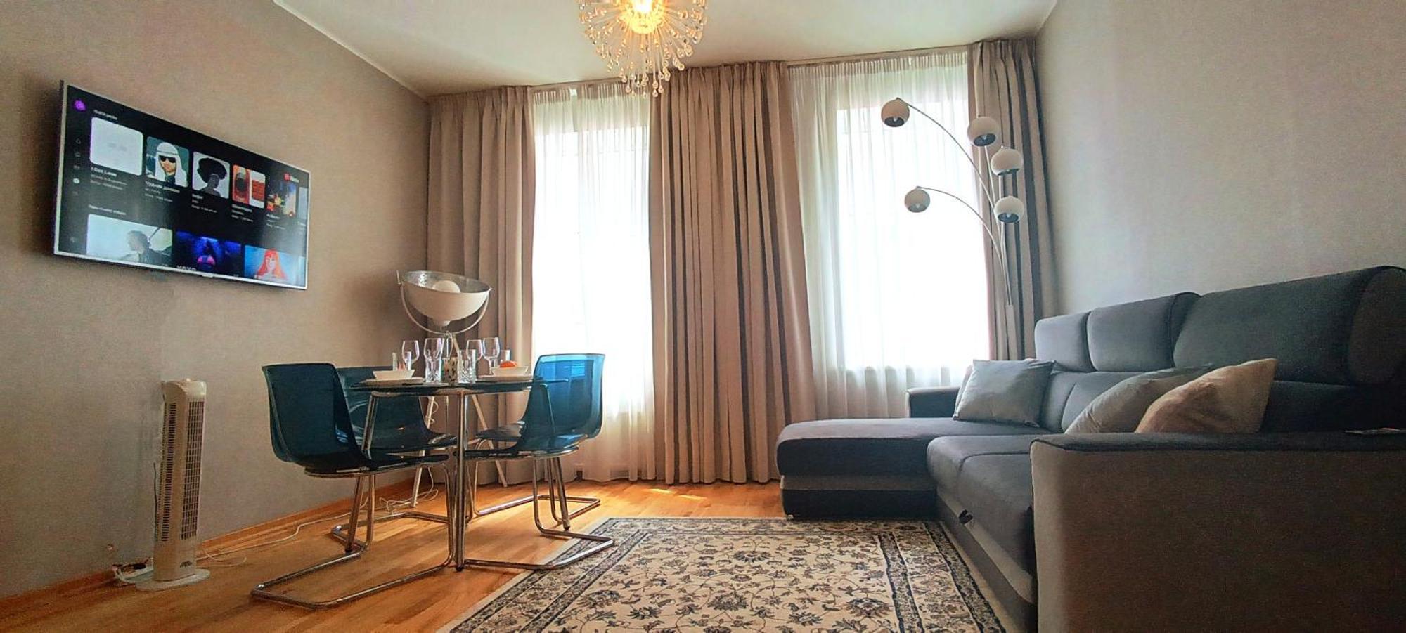Old Town 2 Bedroom Apartment Near Dome Square & Scenic Waterfront Riga Exterior photo